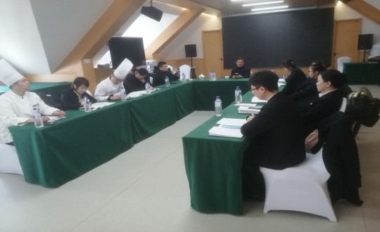 5.长白山新宝GG旅馆组织召开治理职员聚会（调解一下清晰度）_副本.jpg